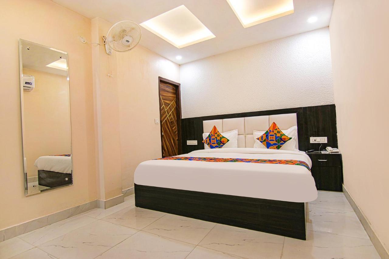 Fabhotel Palm Plaza Zirakpur Extérieur photo
